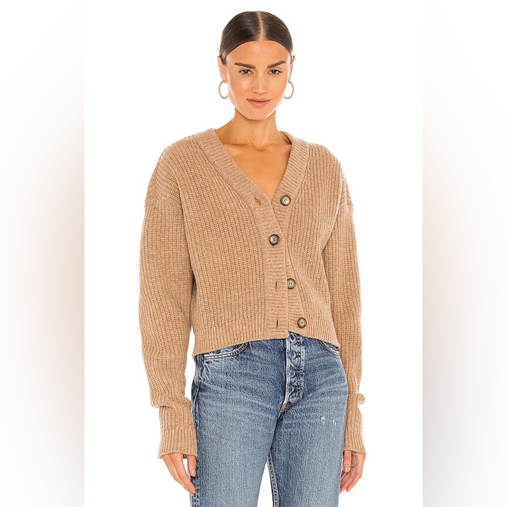 Moussy Vintage Persuasive Cardigan in beige sand